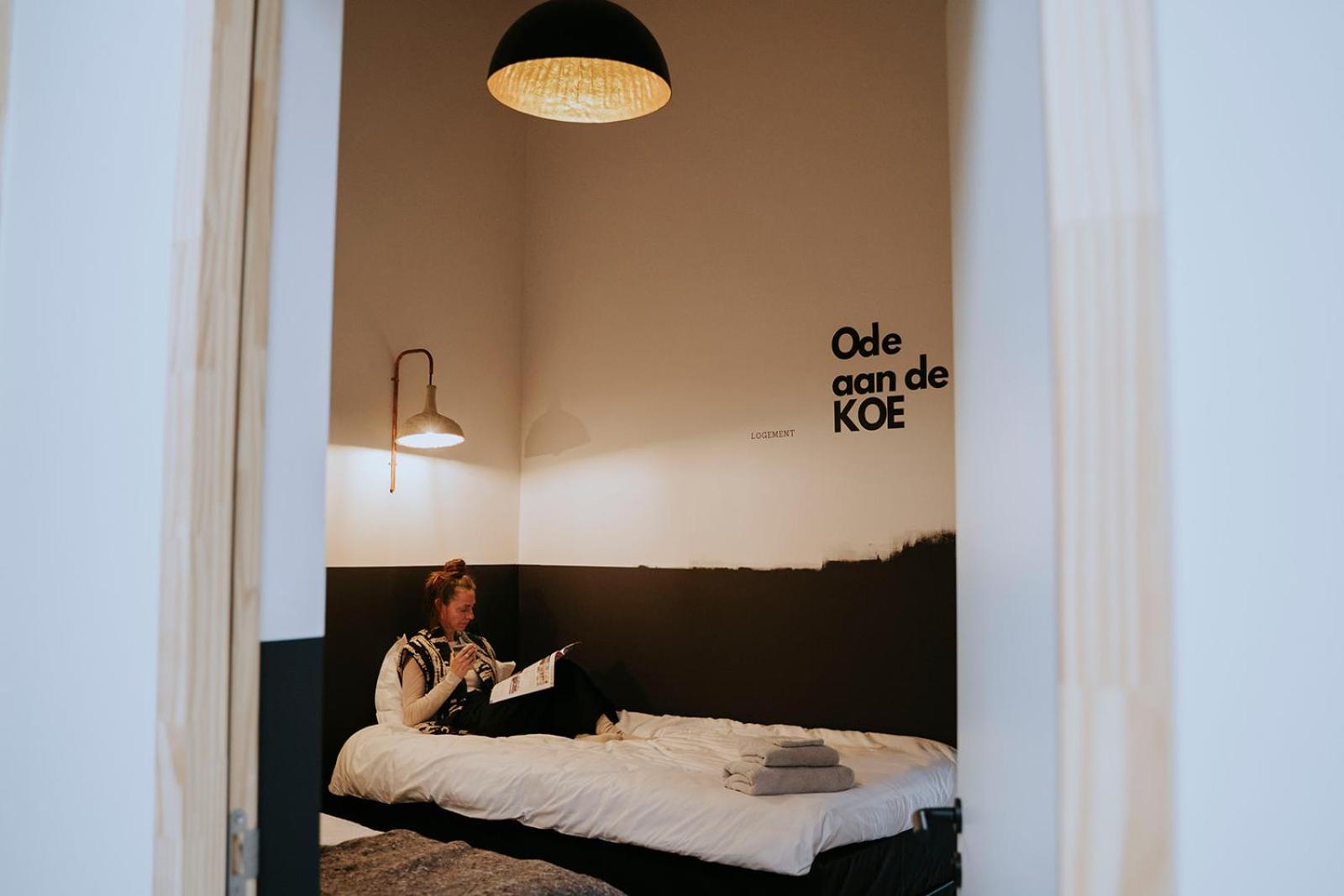 Bed and Breakfast Bed En Brood In De Kapschuur - Boerderij De Zuiderkrib Kraggenburg Zewnętrze zdjęcie